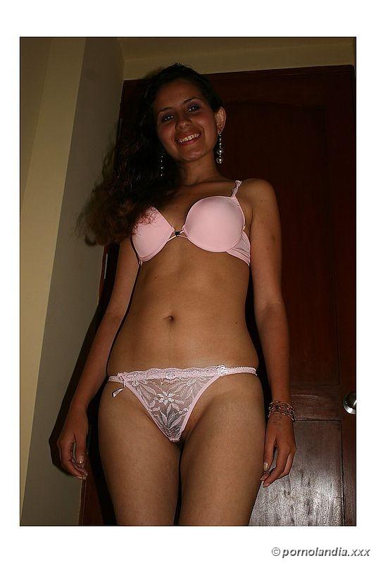 Falta delgada de falda flaca Fell en la red - Foto 149838