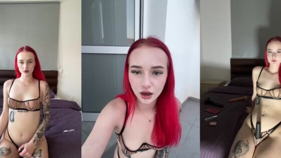 KimKatyRides se masturba con juguetes sexuales