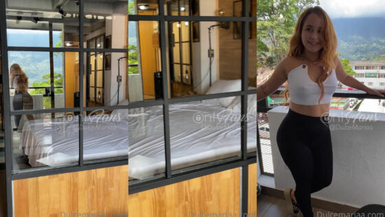 Dulcemariaa se masturba con un juguete sexual