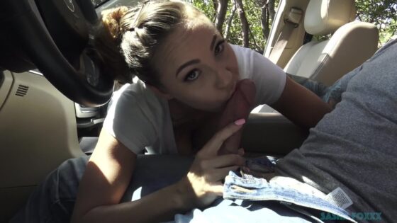 Sasha Foxxx se traga la carga del conductor