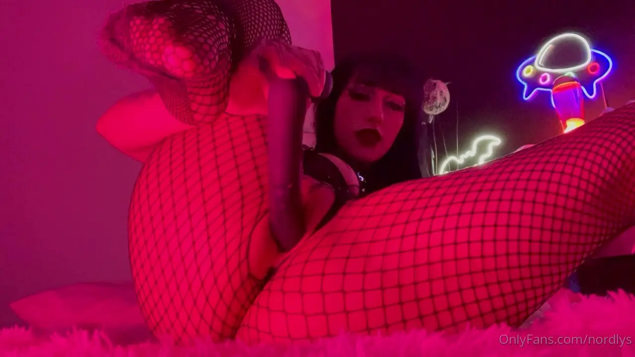 Nordlys Goth Dildo Play In Fishnet Onlyfans Leaked Video